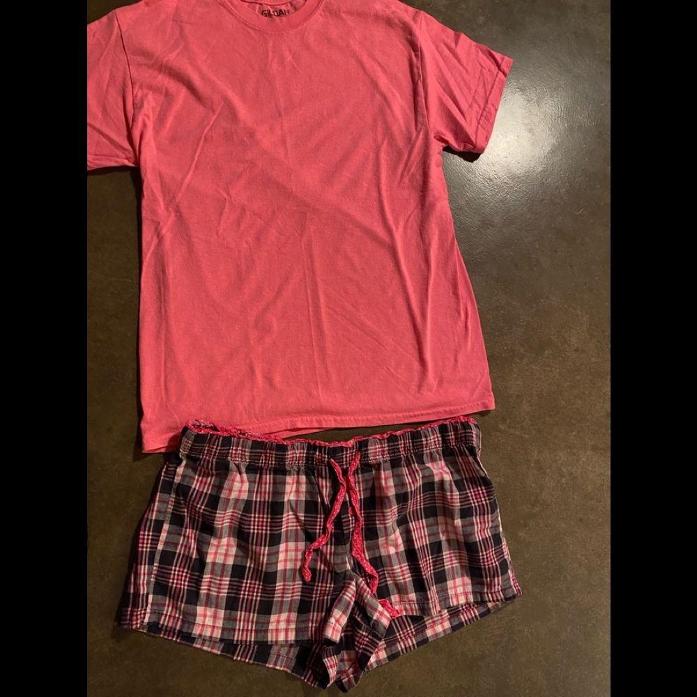 Shirt and Shorts Bundle 🐸